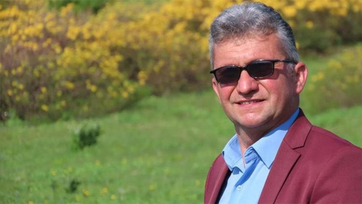 Yaptığı jest hayatına mal oldu! Giresunlu sanatçı sahnede kalp krizi geçirdi, yaşamını yitirdi