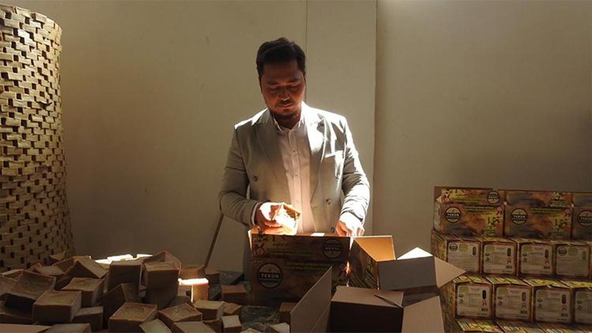 Dedesinden miras kaldı! Genç girişimci 26 yaşında dünyanın dört bir yanına satış yapıyor