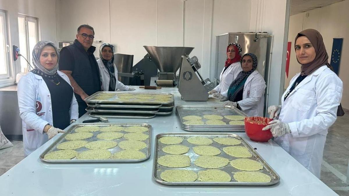 Adıyaman’da kadınlar hem kültürlerini yaşatıyor he…