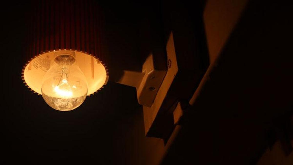 Adana'da 10 ilçede elektrik kesintisi! İşte kesinti yapılacak mahalleler...