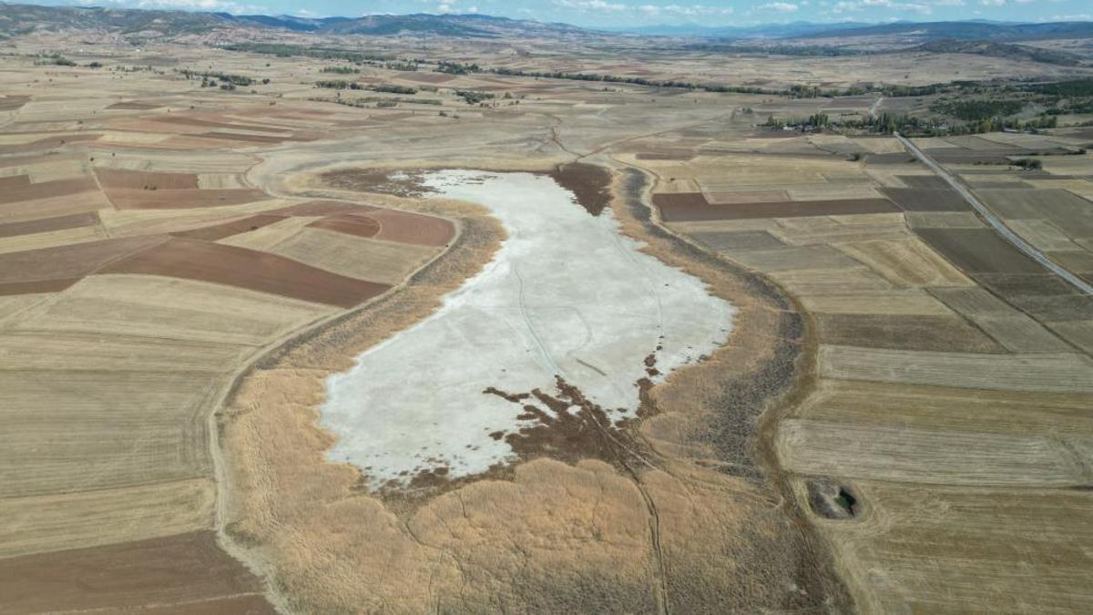 İlçe merkezine 15 km uzakta kayboldu: Rota değiştirildi