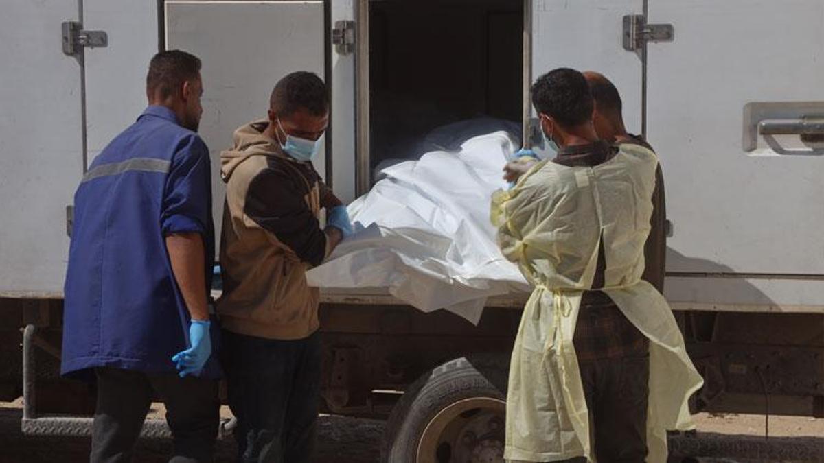 Hamas, 2 İsrailli esirin daha cesedini teslim etti