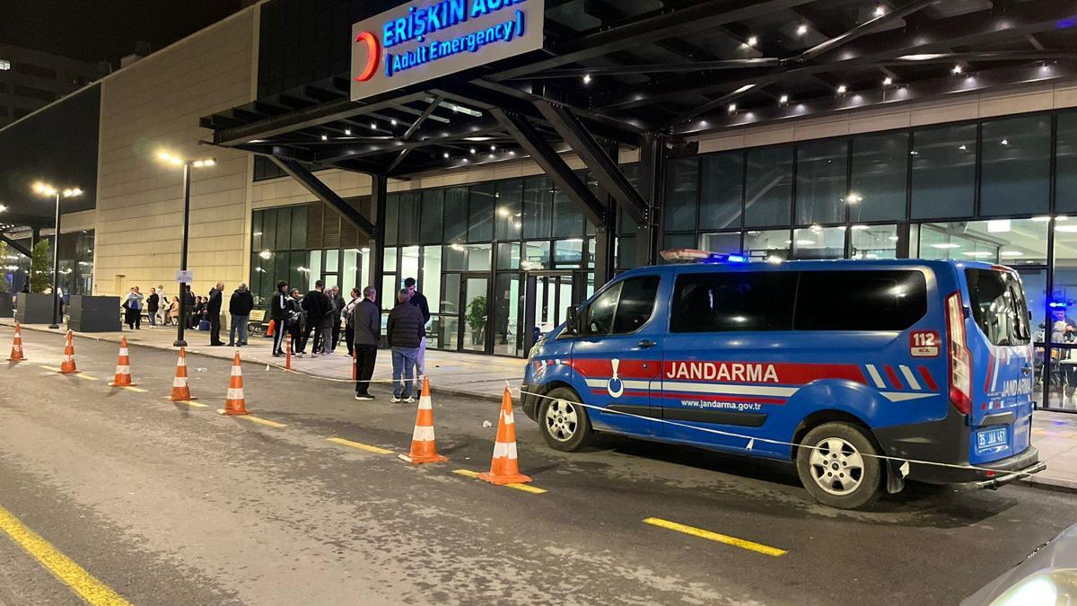 İzmir’de iki grup arasında silahlı kavga: 3 yaralı