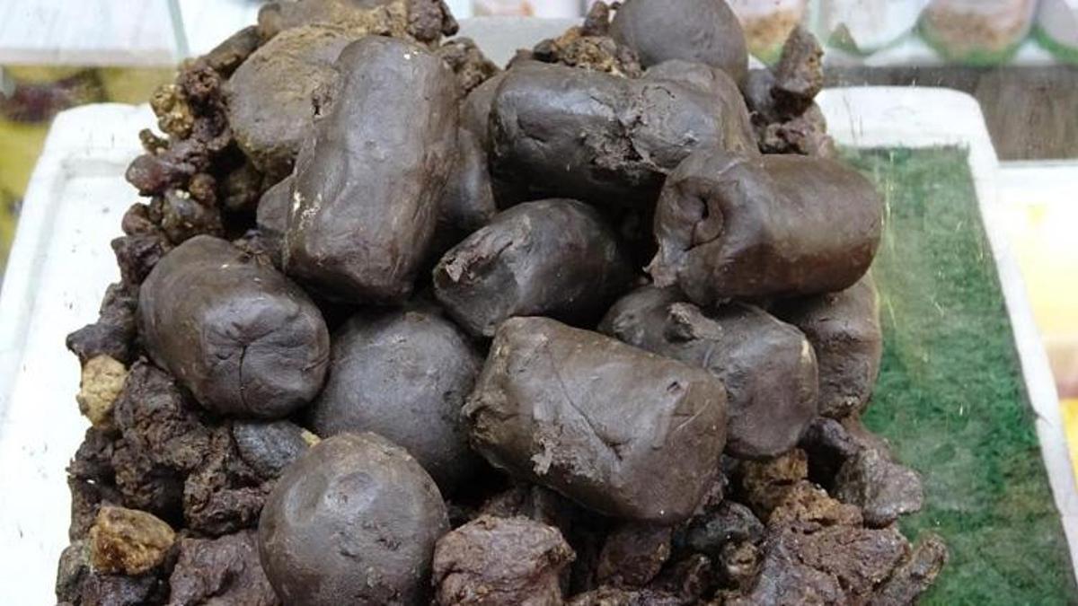 Binbir emekle hazırlayıp 50 gramını 1250 liradan satıyor! Herkes sipariş veriyor: Satışlar patladı!