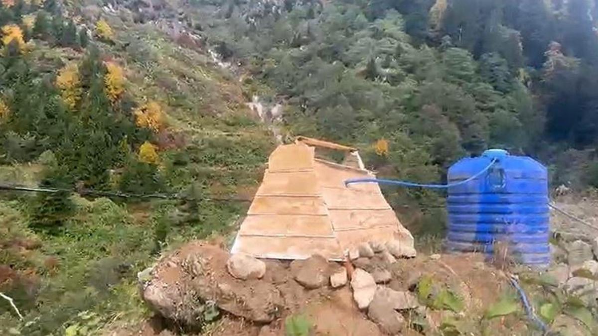 Dua okumak için tepeye çıktı, manzara korkudan titretti! Rize'de böylesi görülmedi