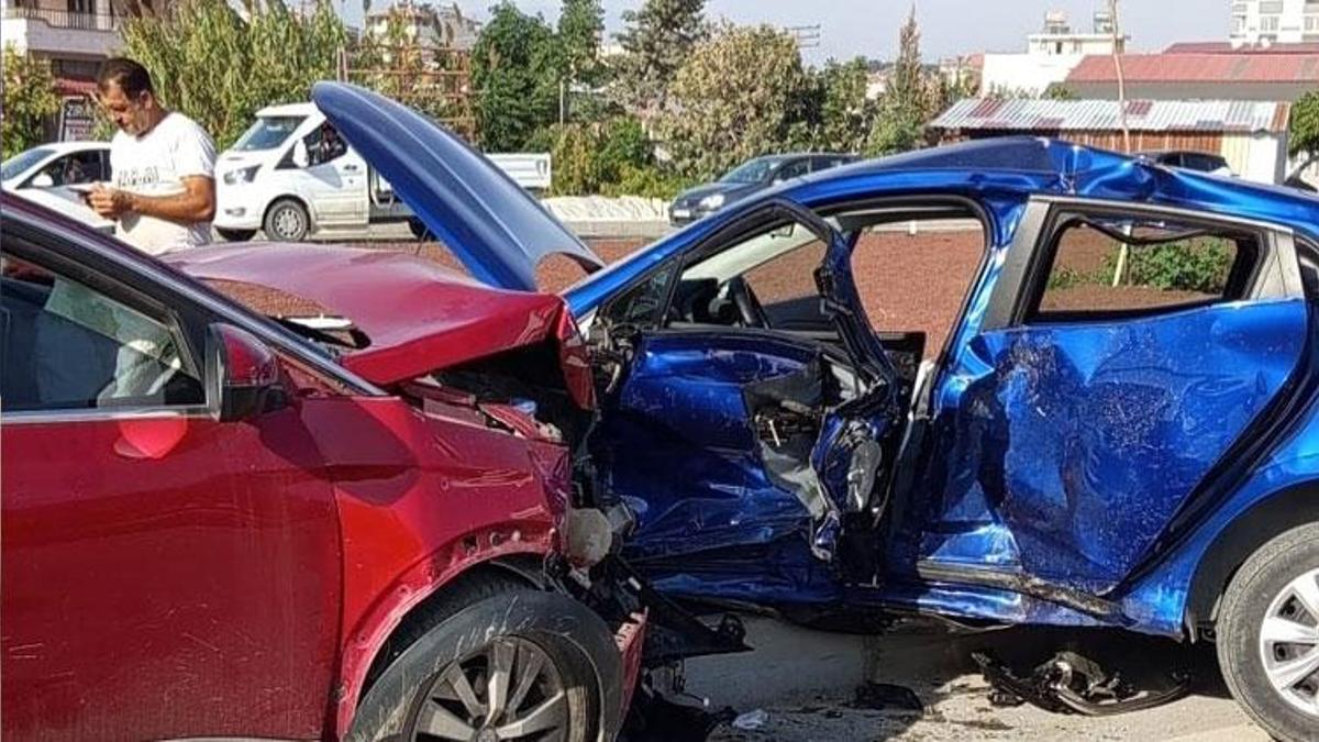 Hatay Samandağ’da trafik kazası: 5 yaralı