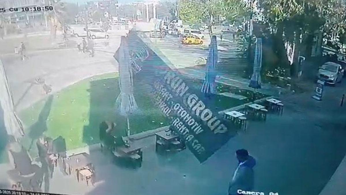 Bursa'da şiddetli lodos korkulu anlar yaşattı! 2 kişi tabelanın altında kalmaktan son anda kurtuldu