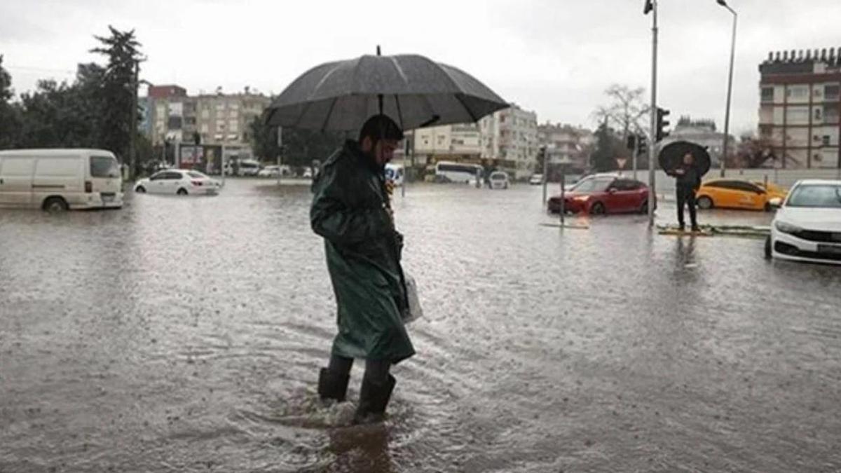 Samsun'da sel alarmı: Meteoroloji saat verdi, uyardı