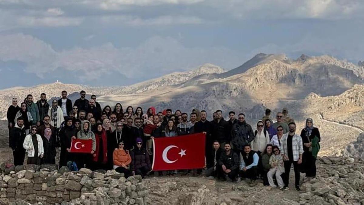 Cudi Dağı’nda 29 Ekim Cumhuriyet Bayramı coşkusu