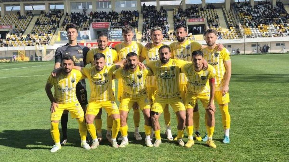 Muş Spor, Menemen FK'yı Türkiye Kupası'ndan eledi