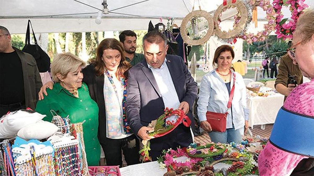 Kadınlar ürettikçe hep güçlü! Atatürk Parkı Kadın Emeği Pazarı'nda el emeği ürünler satışa sunuldu
