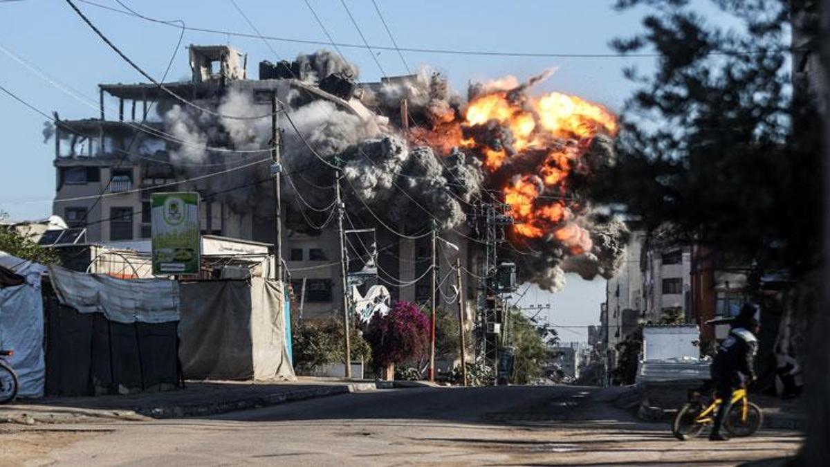 Güney Afrika Gazze'deki ateşkesi ihlal eden İsrail'i kınadı