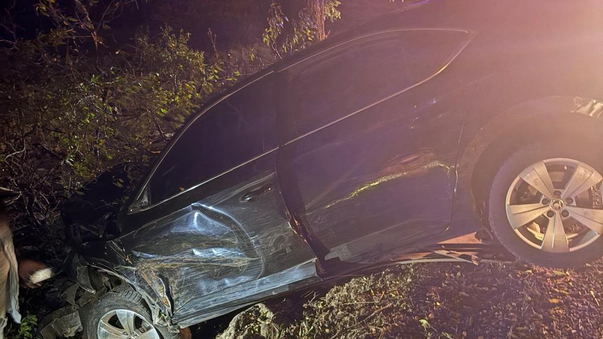 Mardin’de şarampole devrilen otomobilin sürücüsü yaralandı
