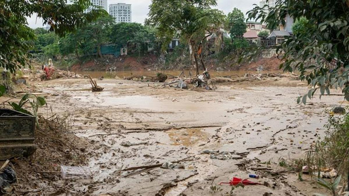 Vietnam’da sel felaketi: Can kaybı 28’e yükseldi
