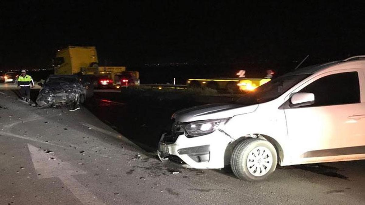 Konya Ereğli'de 3 aracın karıştığı zincirleme kaza: 6 yaralı