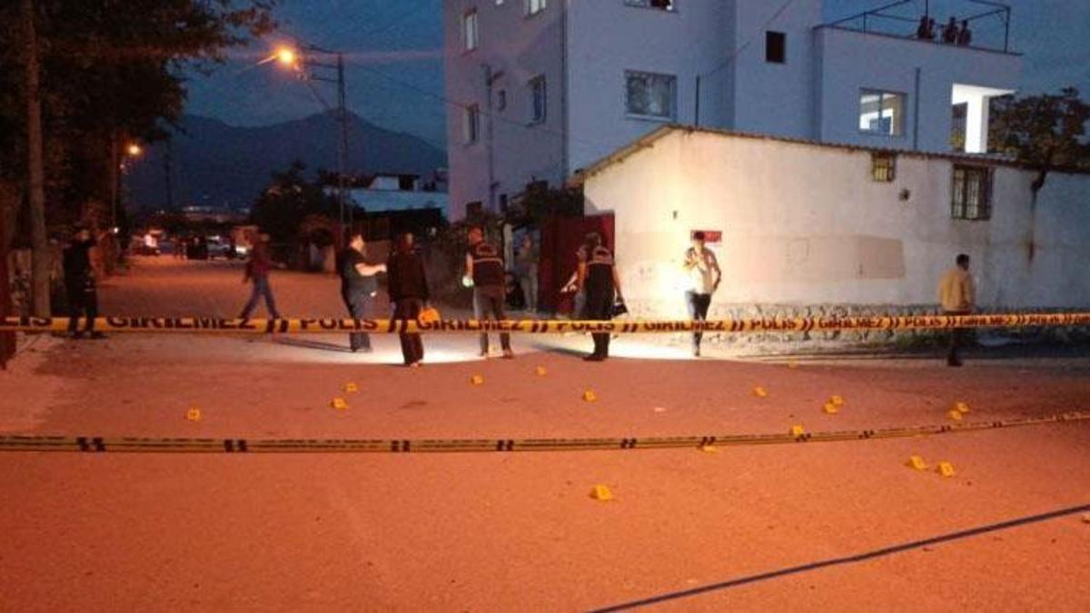 Hatay'da tarım işçileri arasında silahlı kavga: 2’si ağır 5 yaralı