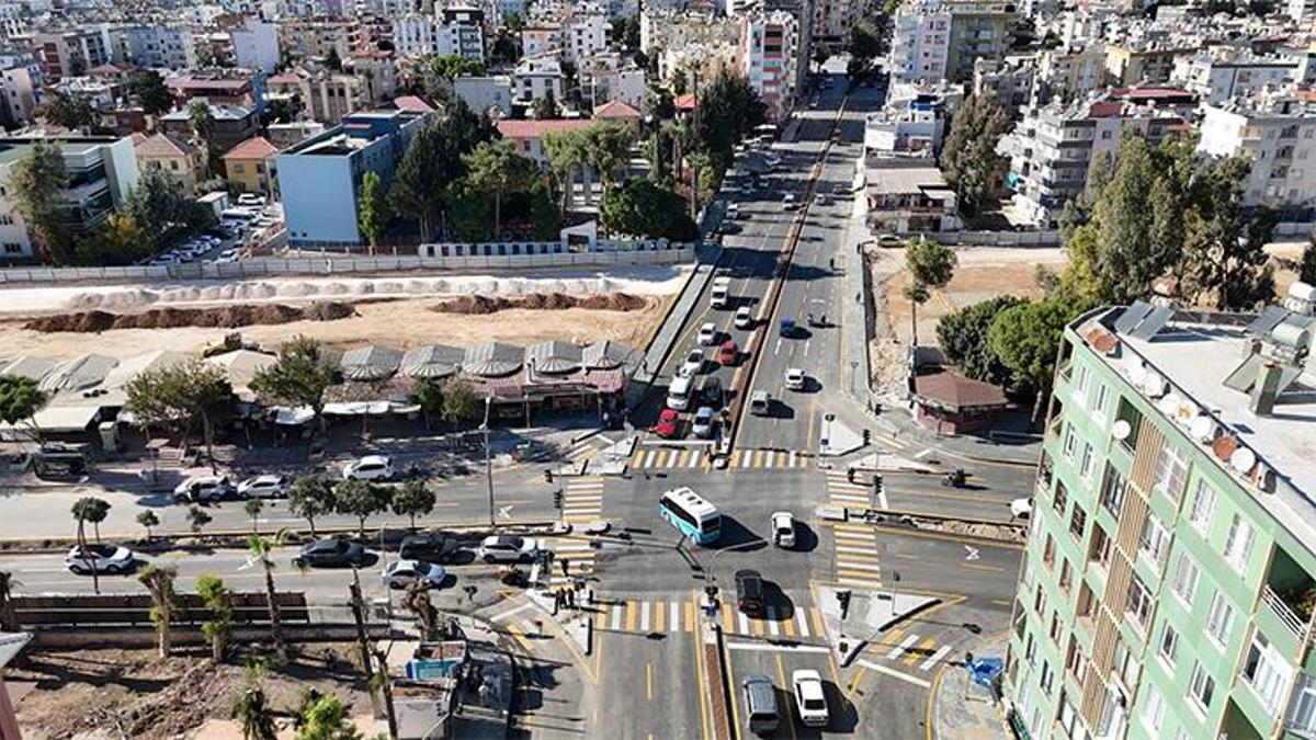 Tarsus’ta yeni kavşakla trafik nefes aldı