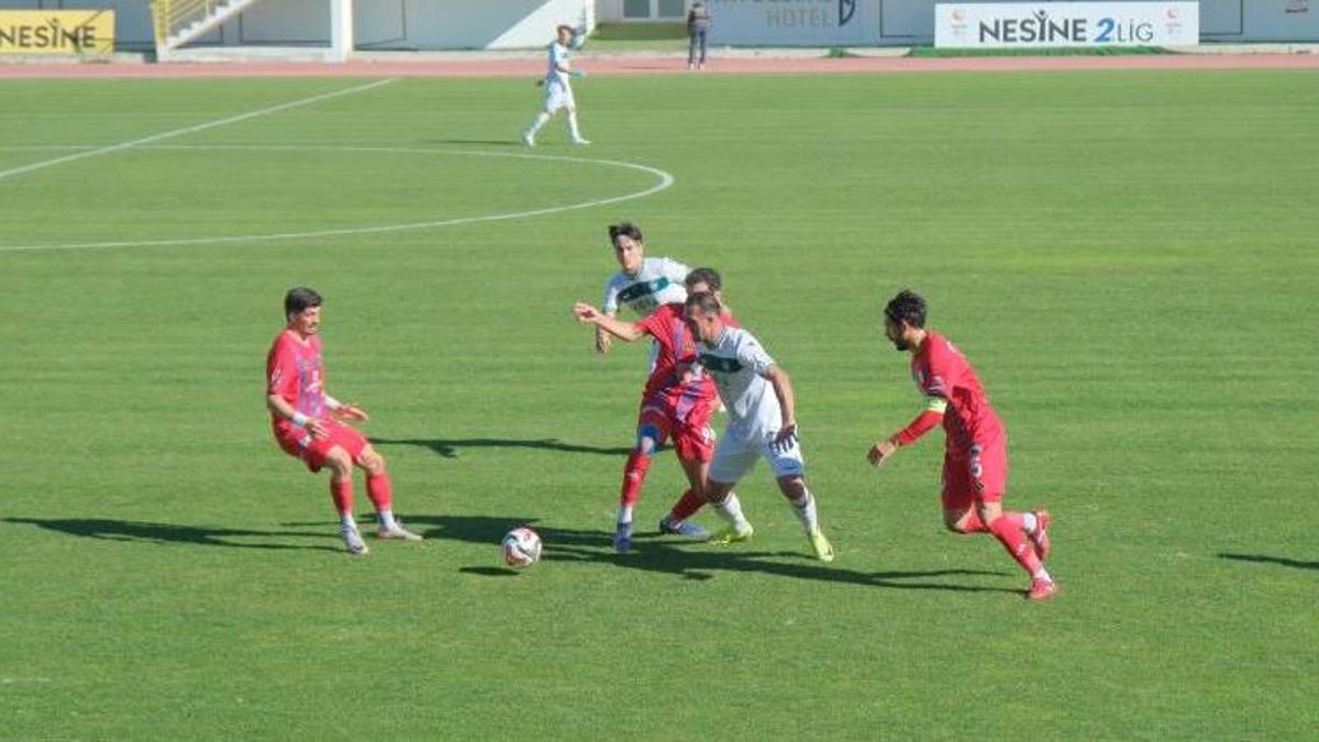 Bursaspor'a fırsat doğdu! Lider Mardin 1969 puan kaybetti
