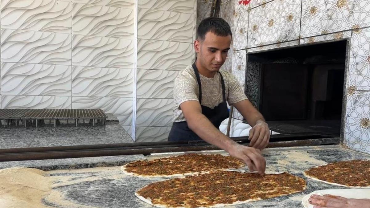Şanlıurfa'da genç, ehliyet başvurusu yaptı! Öğrendiği gerçekle hayatının şokunu yaşadı