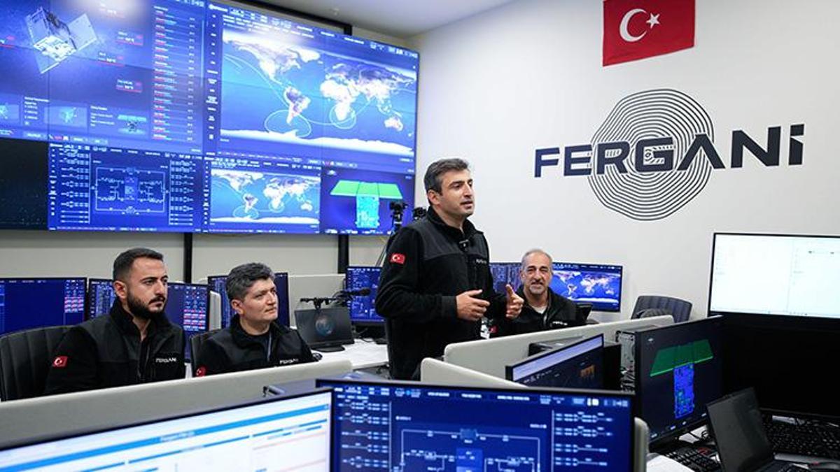 Milli uydu Fergani FGN-100-D2 uzayda! Bir günde 15 bin tur attı