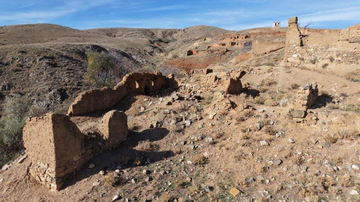 İç Anadolu'da bir köy haritadan silindi! Uydudan bir görünmüyor