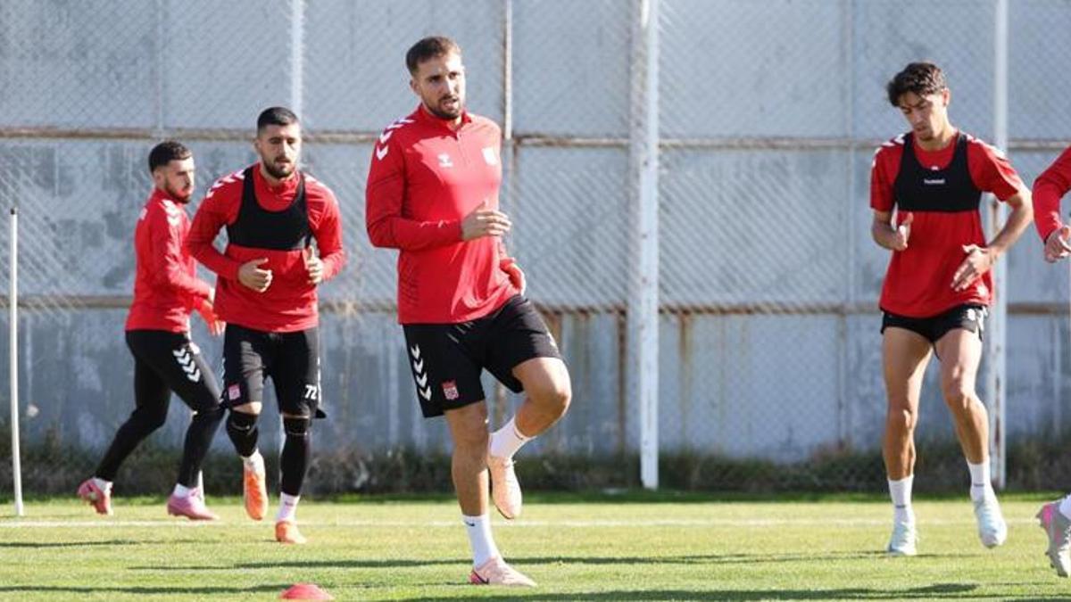 Sivasspor, Manisa FK maçı öncesi harekete geçti