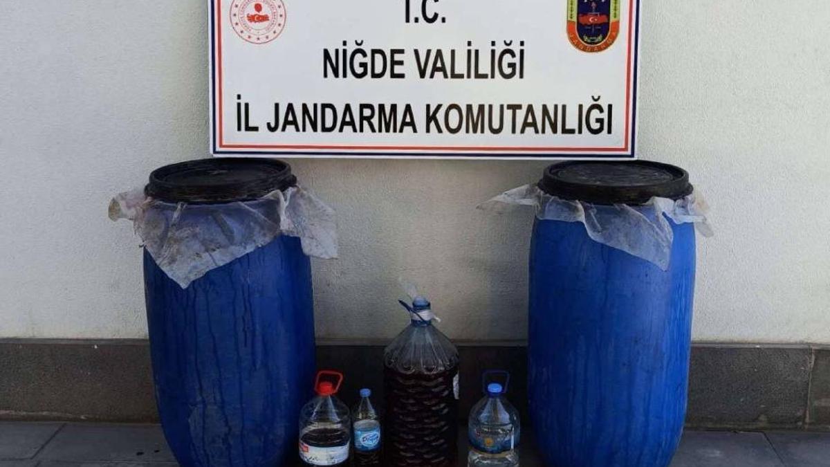 Bor’da 322 litre sahte içki ele geçirildi
