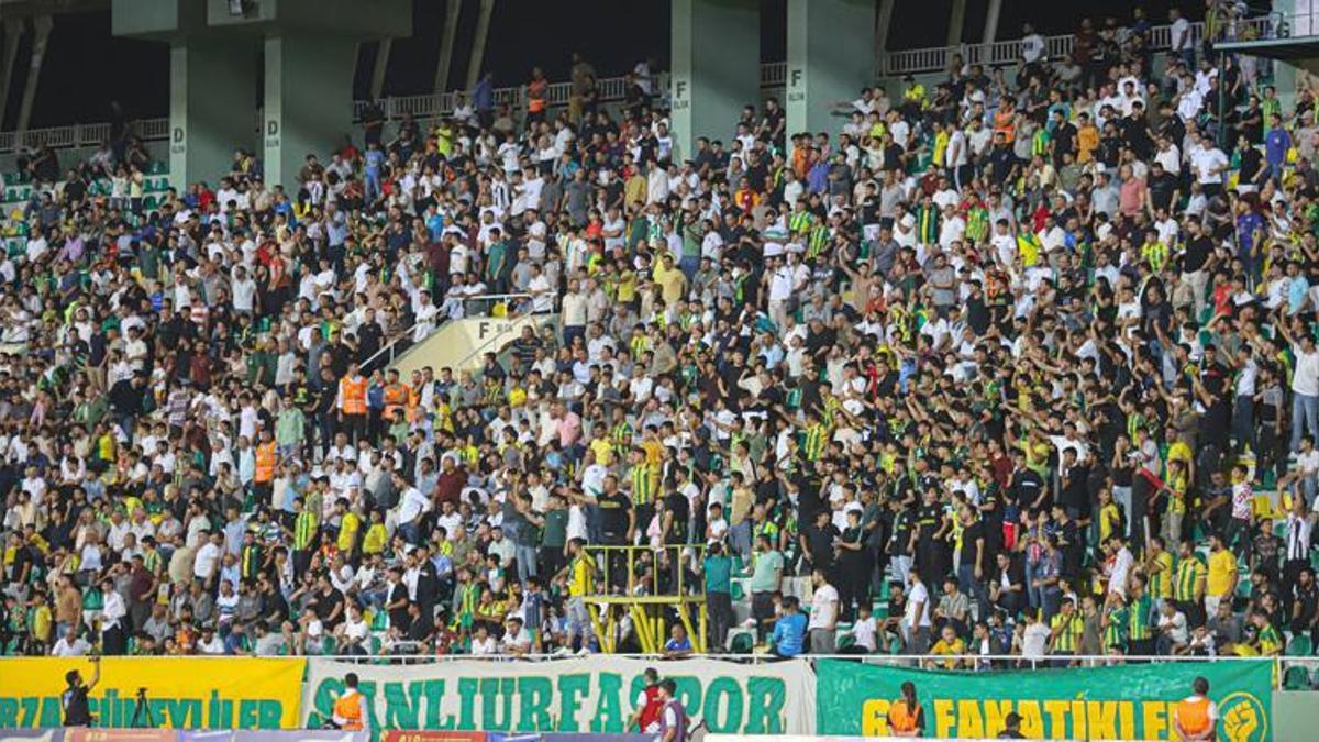 Şanlıurfaspor'u su şişesi yaktı! Yasak kararı geldi