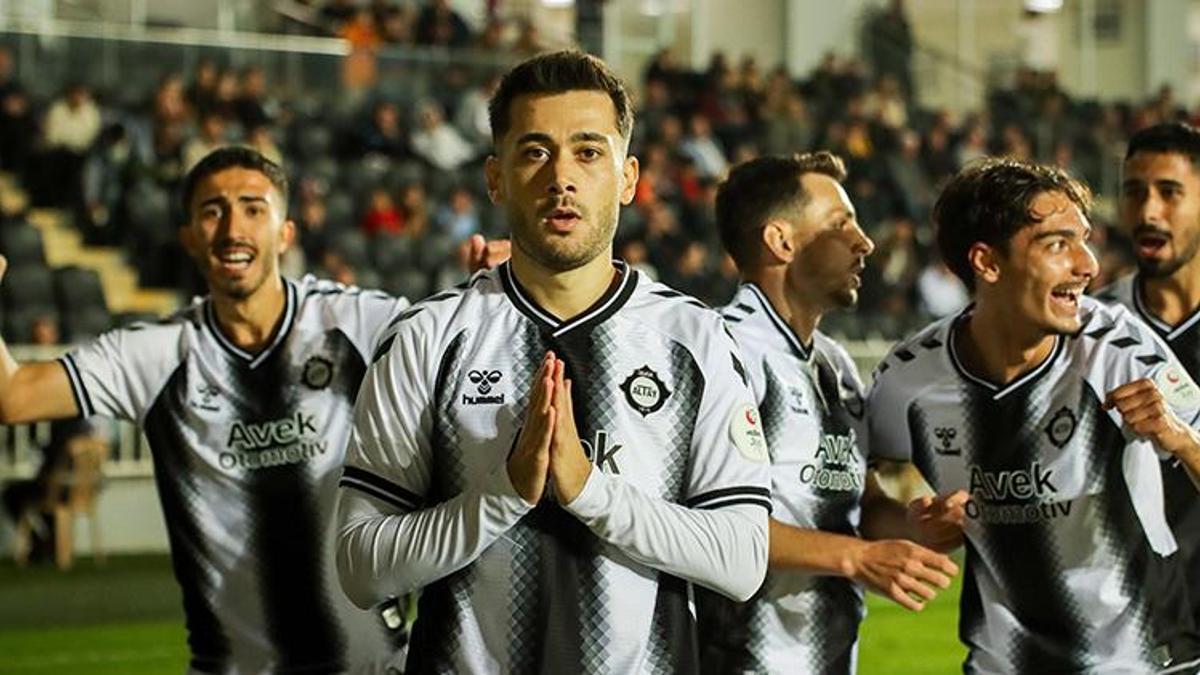Altay, Balıkesirspor maçı öncesi belli oldu! 125 TL'den satışa çıktı