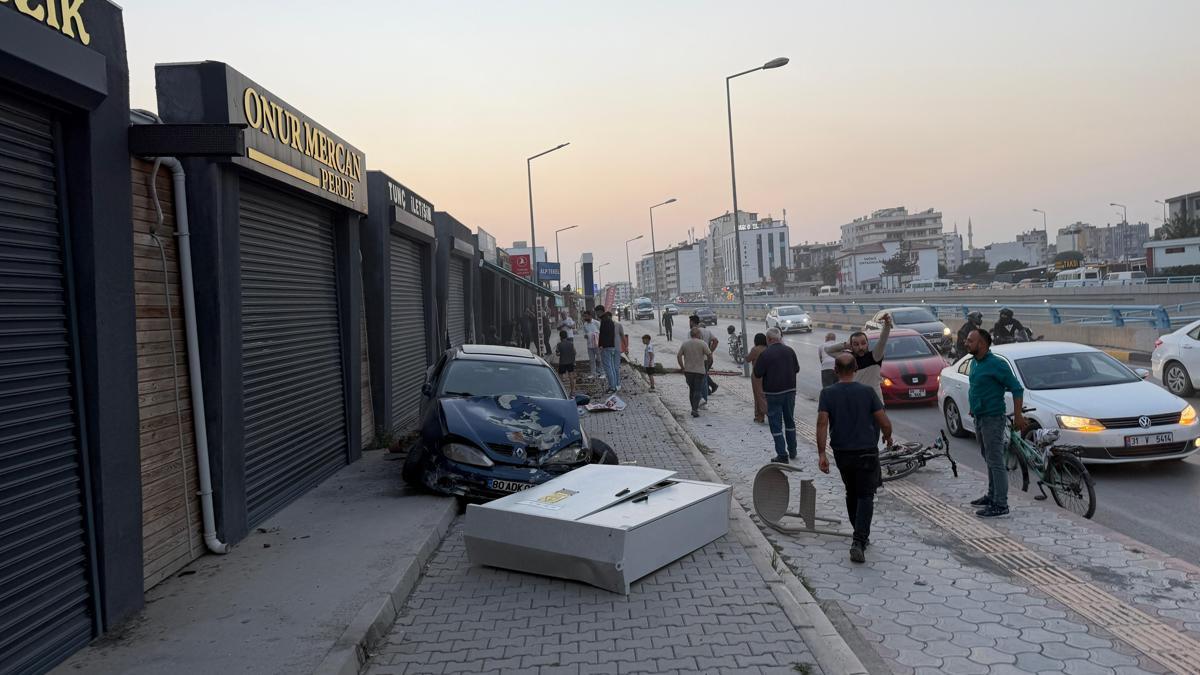 Kaldırımda yürüyen çocuk, otomobil çarpması sonucu hayatını kaybetti
