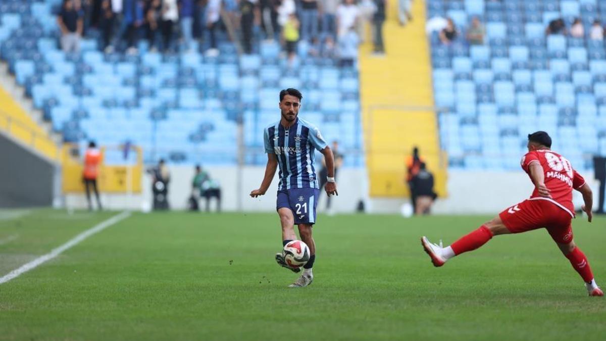 Adana Demirspor'a evinde ağır yenilgi! Rakip gol oldu yağdı