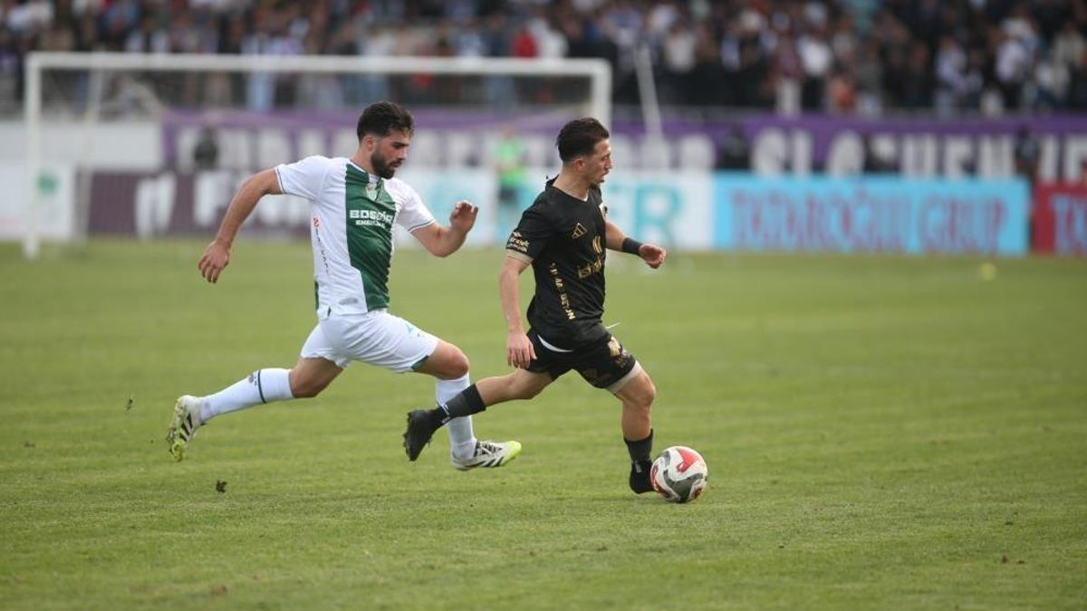 Bursaspor'a Gebzespor darbesi! Liderlik yolunda yara aldı