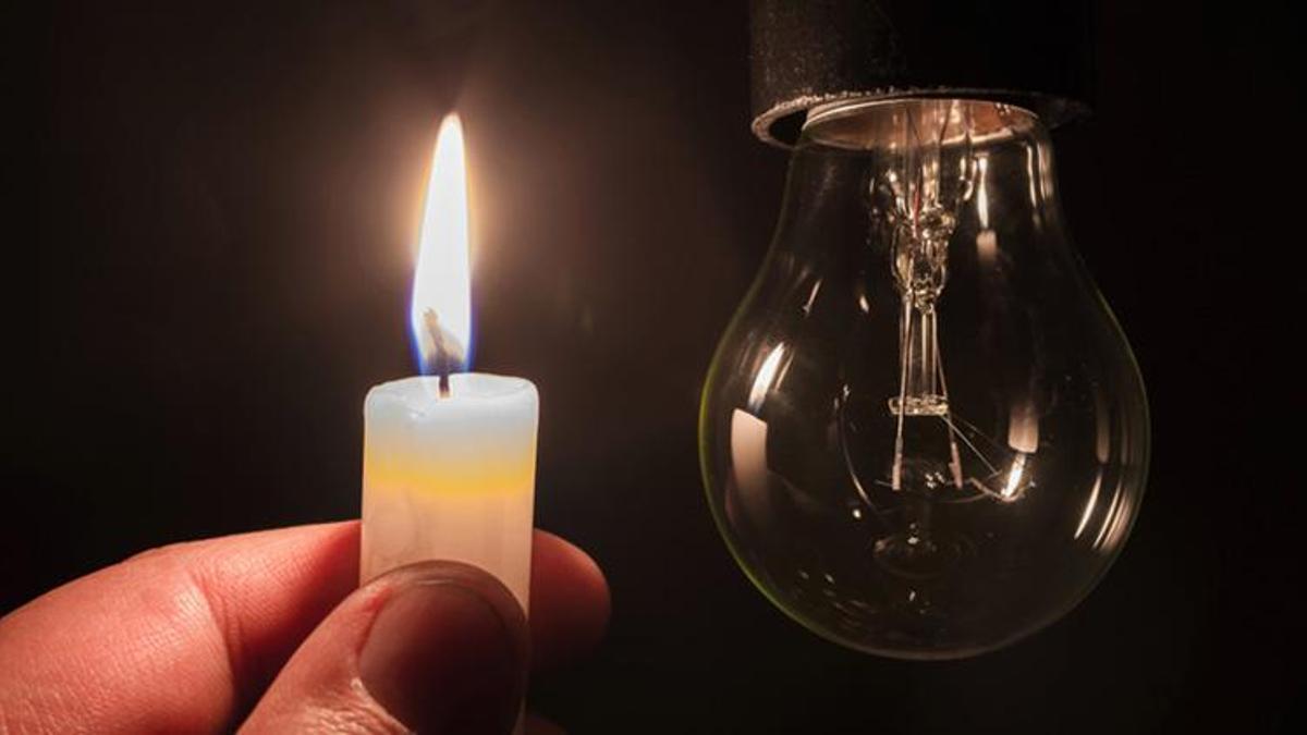 Adana'da 11 Kasım'da 11 ilçede elektrik kesintisi yaşanacak: İşte etkilenecek bölgeler