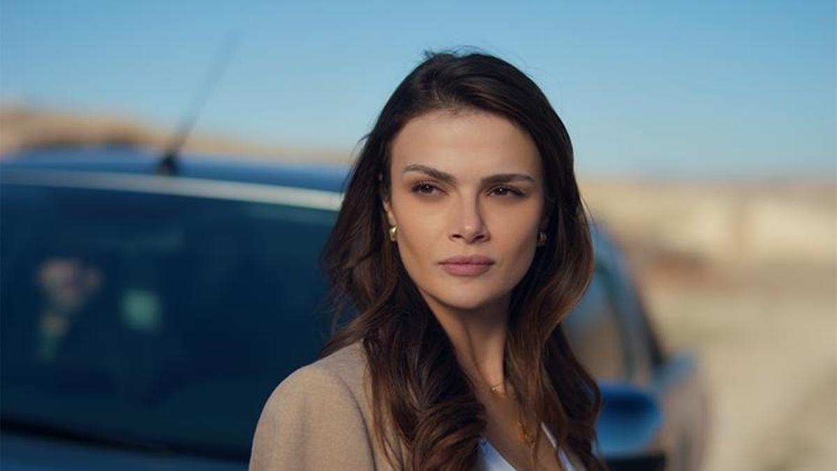 “Anneyim, hekimim, bir de senin eşinim”