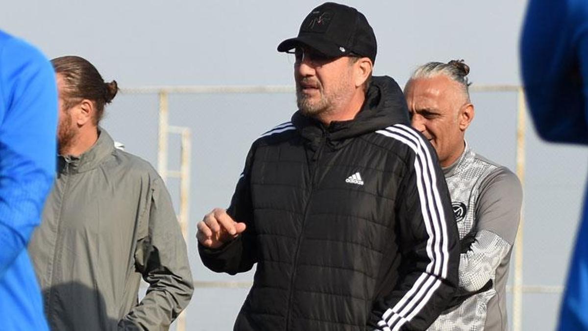 Manisa FK Taner Taşkın ile yollarını ayırdı