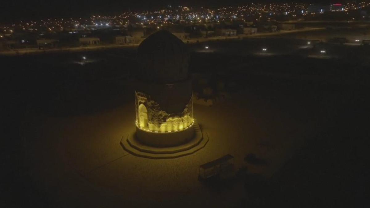 Hasankeyf'te 552 yıllık Zeynel Bey Türbesi, turistlerin uğrak noktalarından biri oldu / Ek fotoğraflar