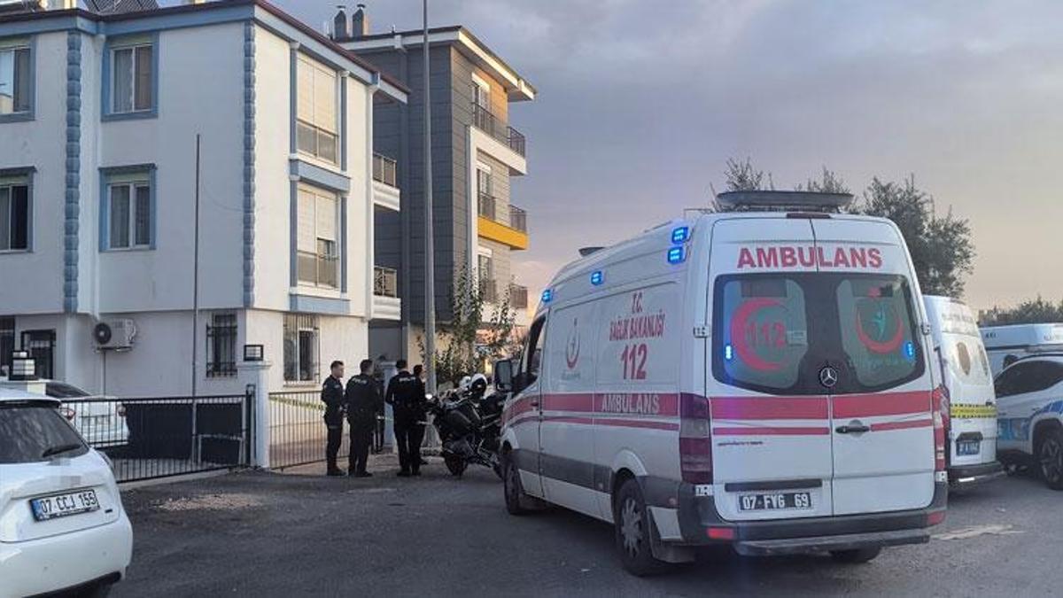 Antalya'da koca dehşeti: Polis memuru, eşi ve 2 çocuğunu tabancayla öldürdü