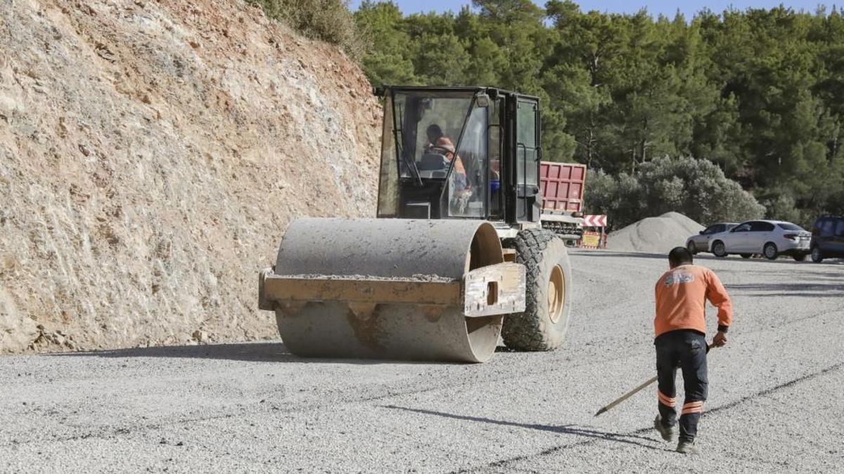 Mersin'de 6 kilometrede birbirine bağlandı! 5 mahalle için geri dönülemez yola girildi