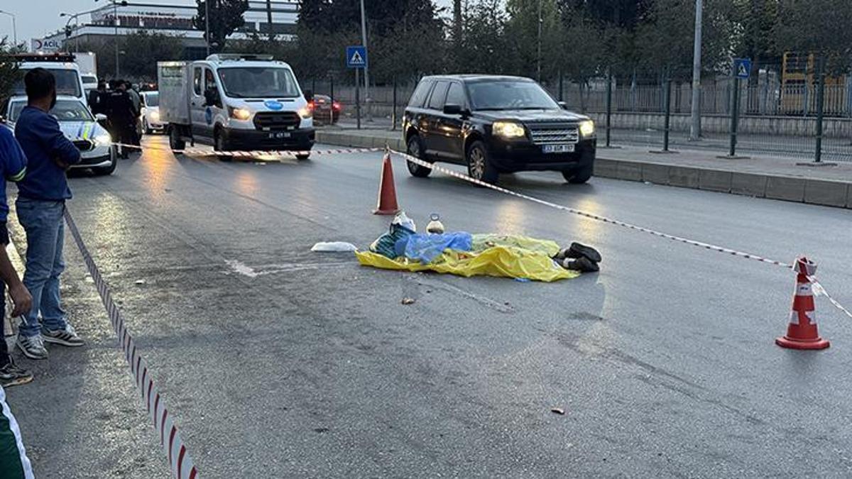 Adana'da kamyonun çarptığı kişi hayatını kaybetti