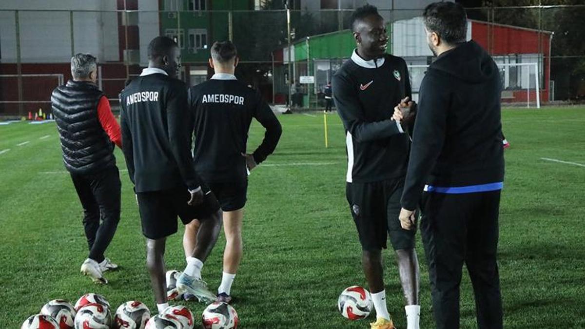 Amedspor'da yer yerinden oynadı! 5 futbolcuyu birden kapıya koydular