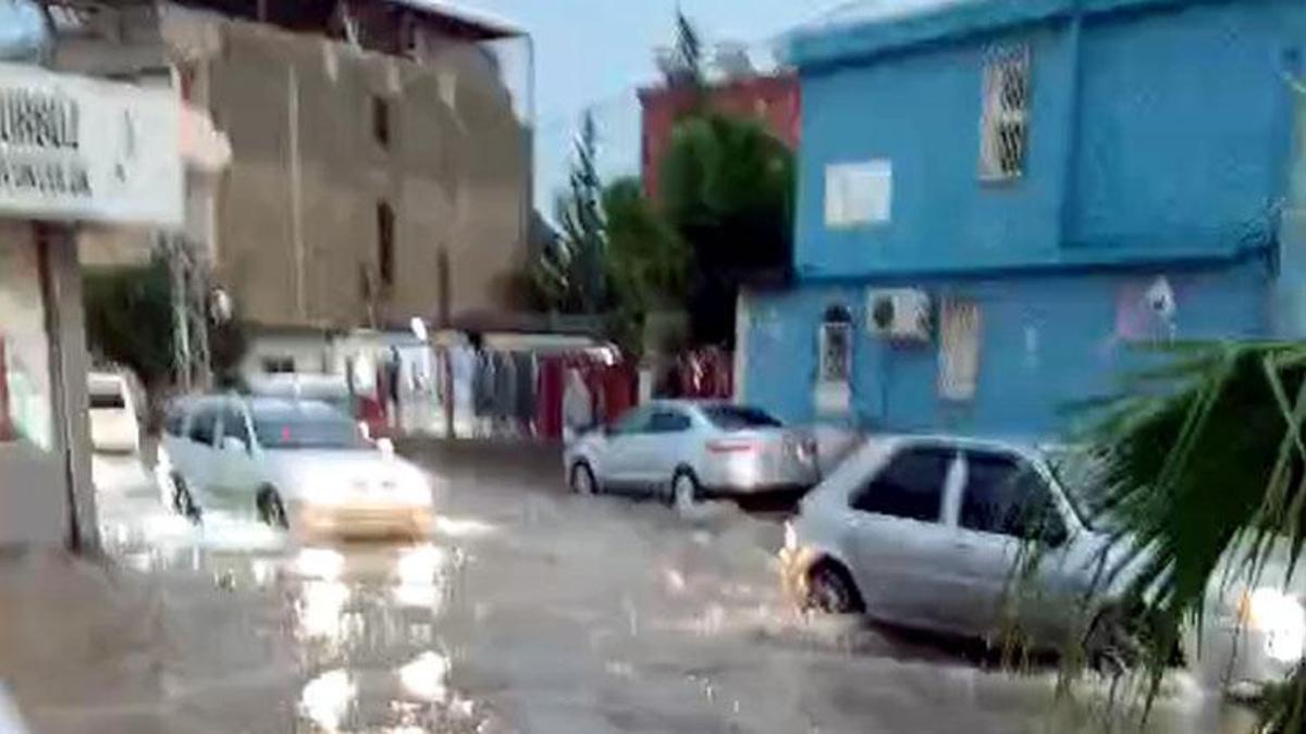 Seyhan ve Çukurova’da kısa süreli sağanak hayatı olumsuz etkiledi