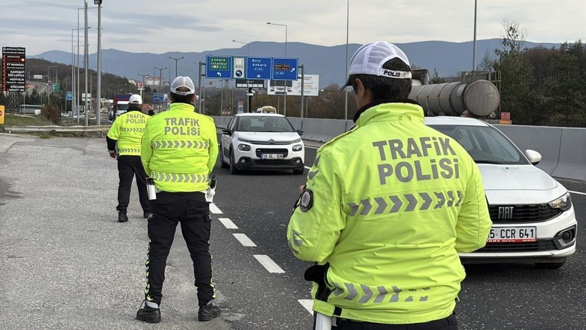 Sürücüleri ilgilendiriyor! Artık bunu yapmayana Bolu Dağı'ndan geçit yok