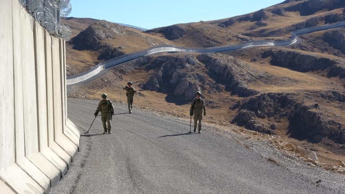 Türkiye'nin güvenlik kalkanı! Van sınır duvarı tamamlanıyor