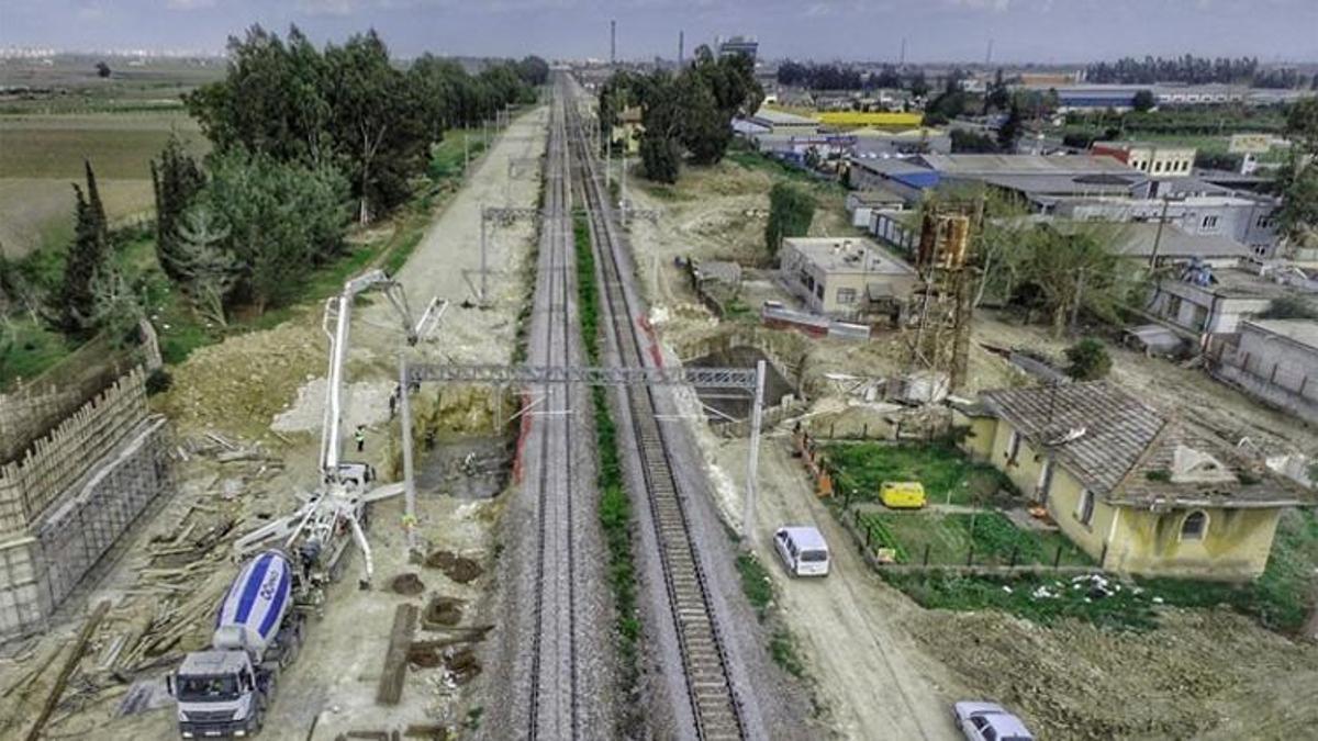 Adana, ulaşım atağına geçiyor: Hızlı tren ve çevre yolu yatırımlarıyla bölgenin lojistik merkezi olacak!
