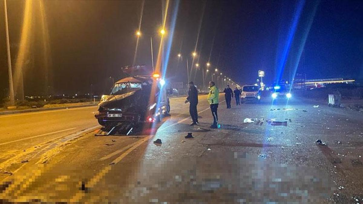 Kayseri'de otomobil takla atıp, karşı şeride savruldu: 1 ölü, 3 yaralı