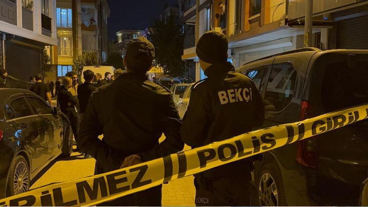 Zeytinburnu'nda iş yerinde çıkan silahlı kavgada 2 kişi öldü, 1 kişi yaralandı