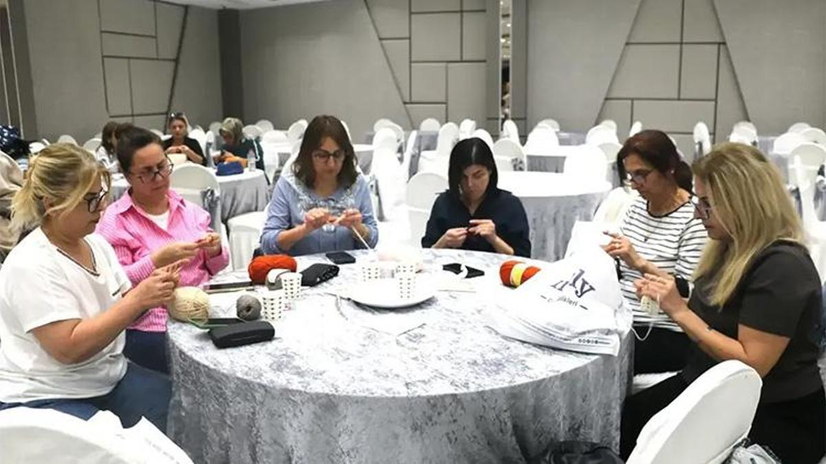 Çukurova'da kadın emeğine büyük destek! Geleneksel el sanatları yeniden hayat buldu
