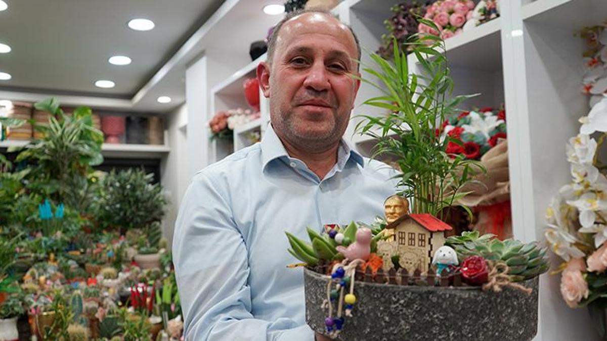 Çiçekçilerde Öğretmenler Günü hareketliliği: 'Bu yıl da en çok kır çiçekleri tercih ediliyor'