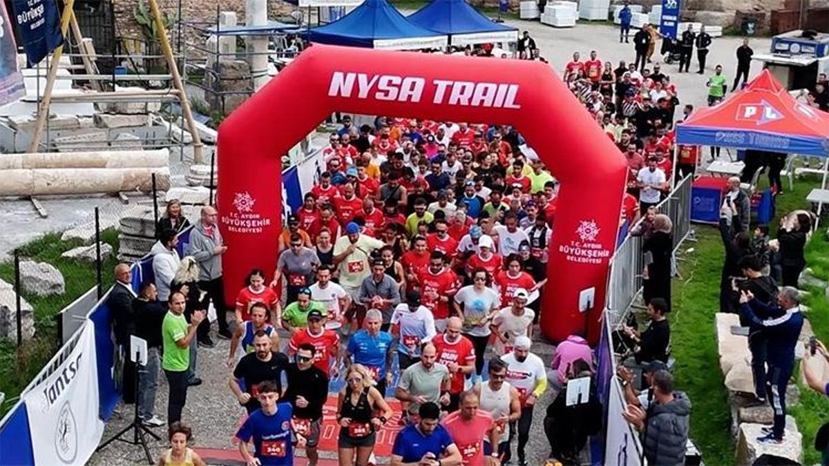 Aydın'da sporseverler Nysa Antik Kenti’nde buluştu