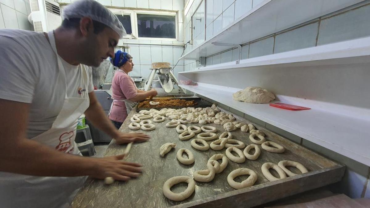 Öğretmenlere ücretsiz oldu! Manisa'da sabah saatlerinde başladı